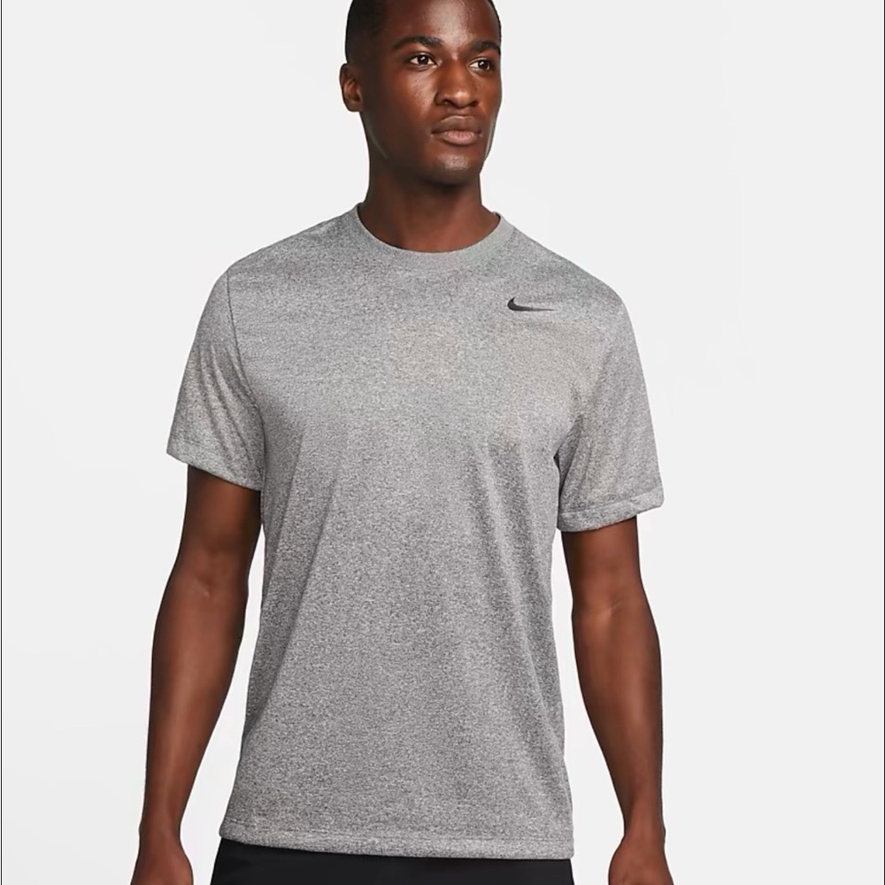 New NIKE Men Dri-FIT Legend Fitness T Shirt Gray DX0989-091 size Small Tee